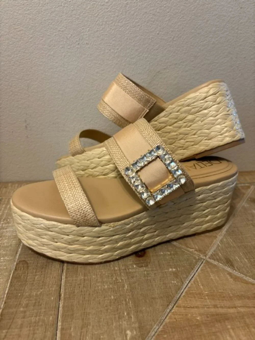 NEW Deltan Inez Woven Raffia Rhinestone Platform Espadrille Wedge Sandals Size 8